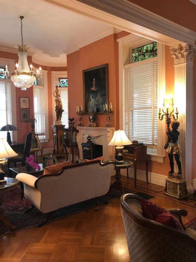 לינה וארוחת בוקר מאקון Burke Mansion מראה חיצוני תמונה